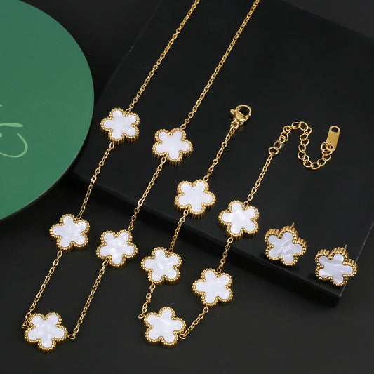 Elegant Five-Leaf Clover Jewelry Set