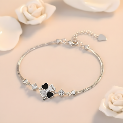 Elegant Heart Clover Bracelet